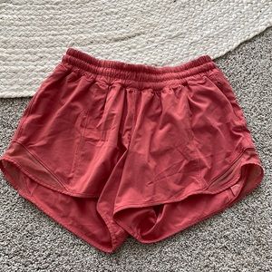 😇lululemon shorts